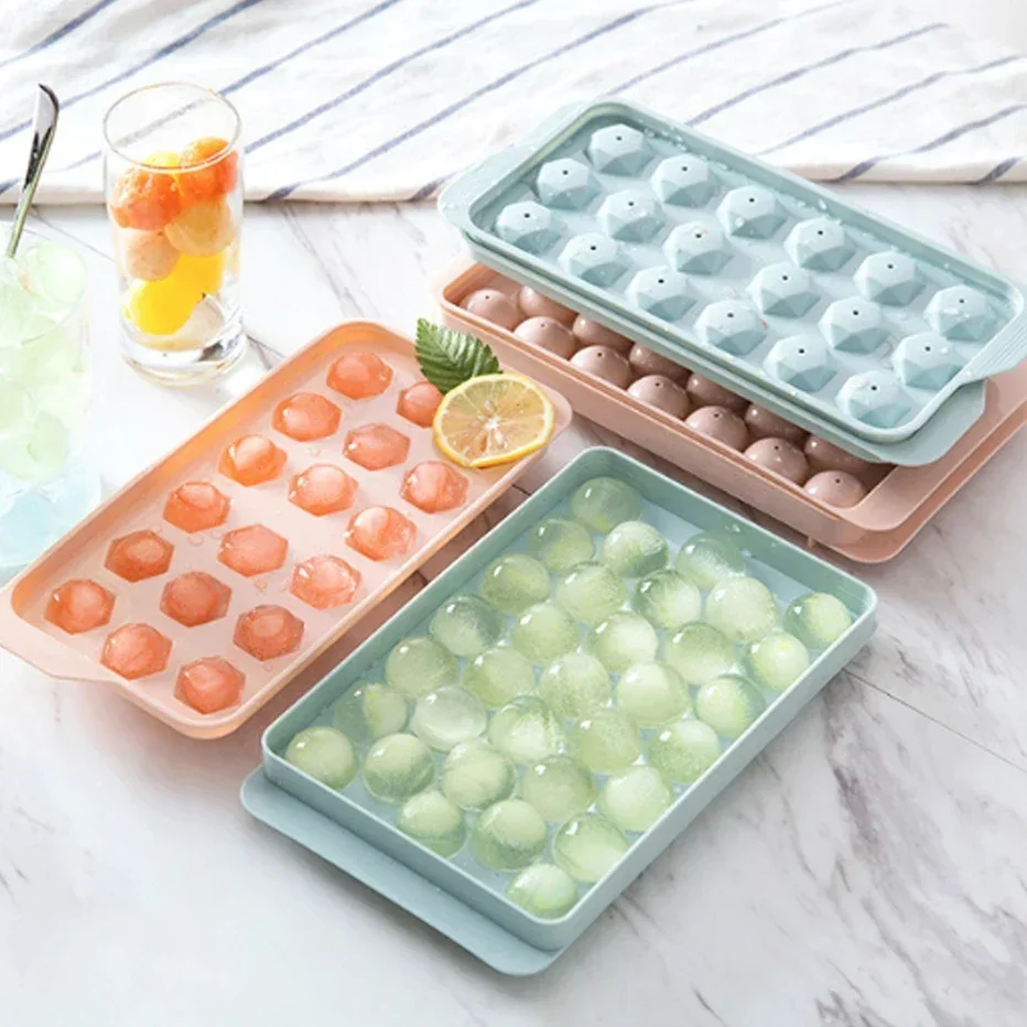 Round Ice Cube Tray Creative H - Coaster Mold Round のレビューと価格