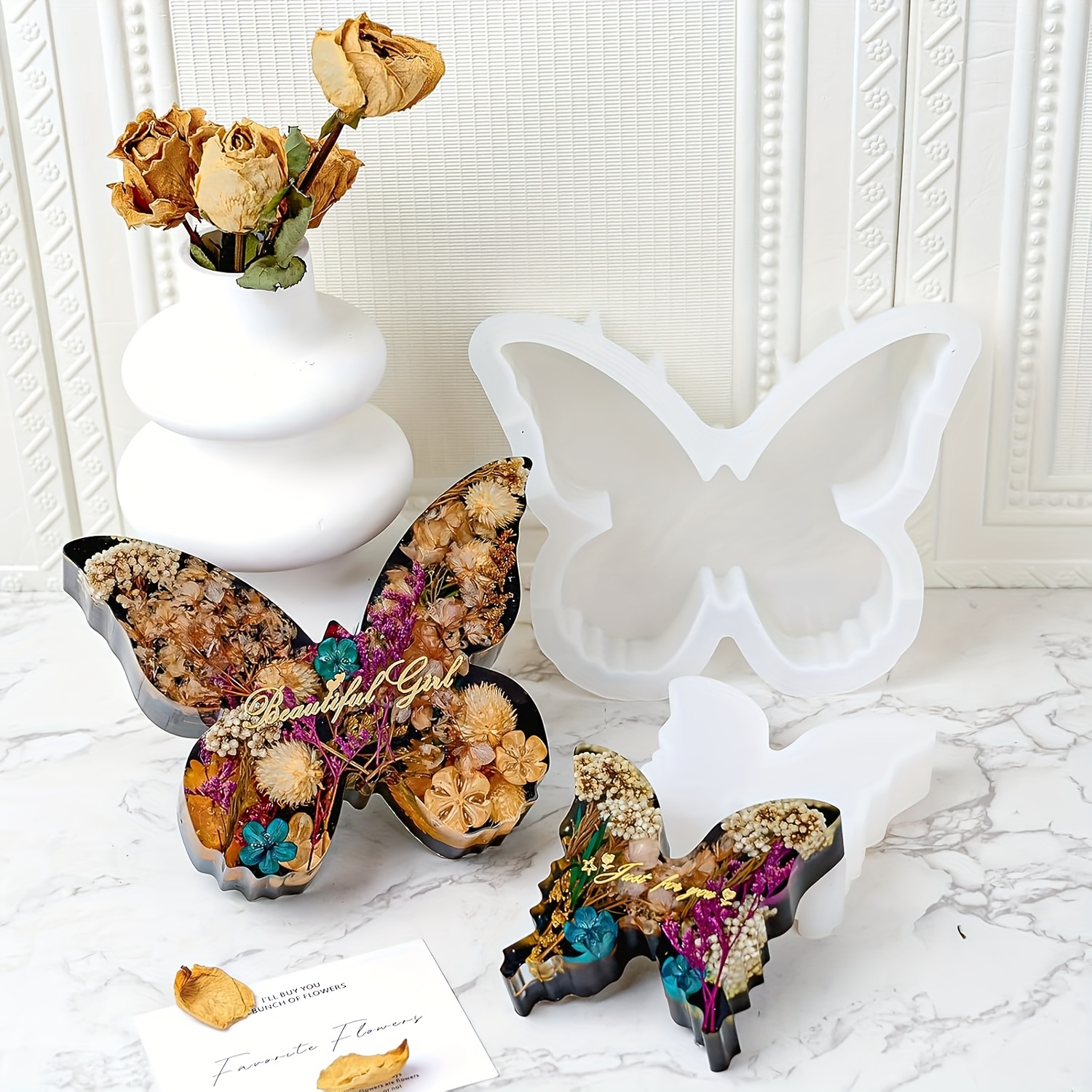 Two sizes of butterfly resin m - Flower Preservation Resin のレビューと価格