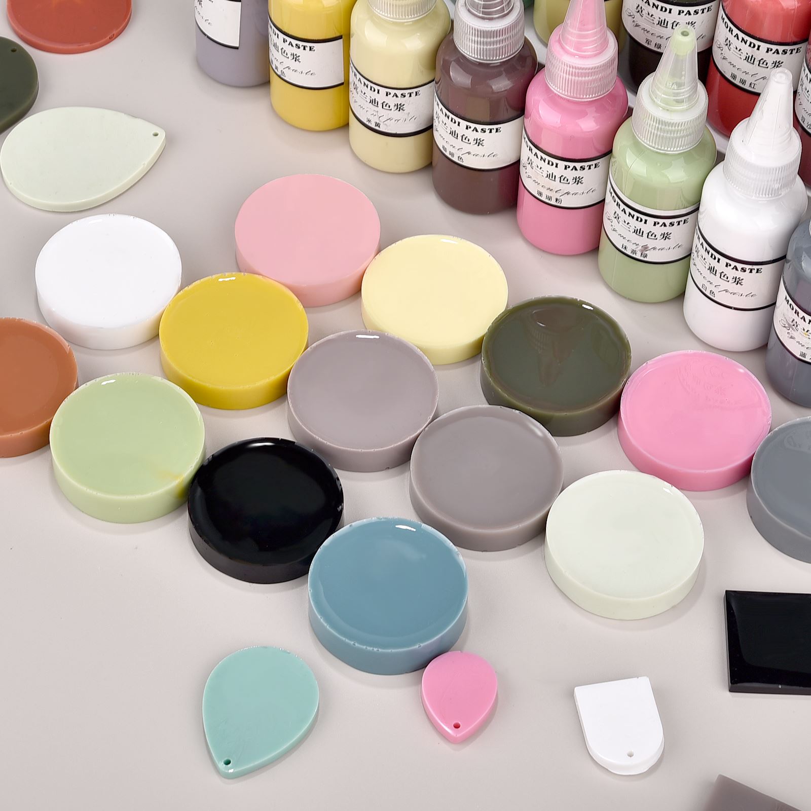 Morandi Colors Liquid Resin Pi - Resin Pigment Set のレビューと価格