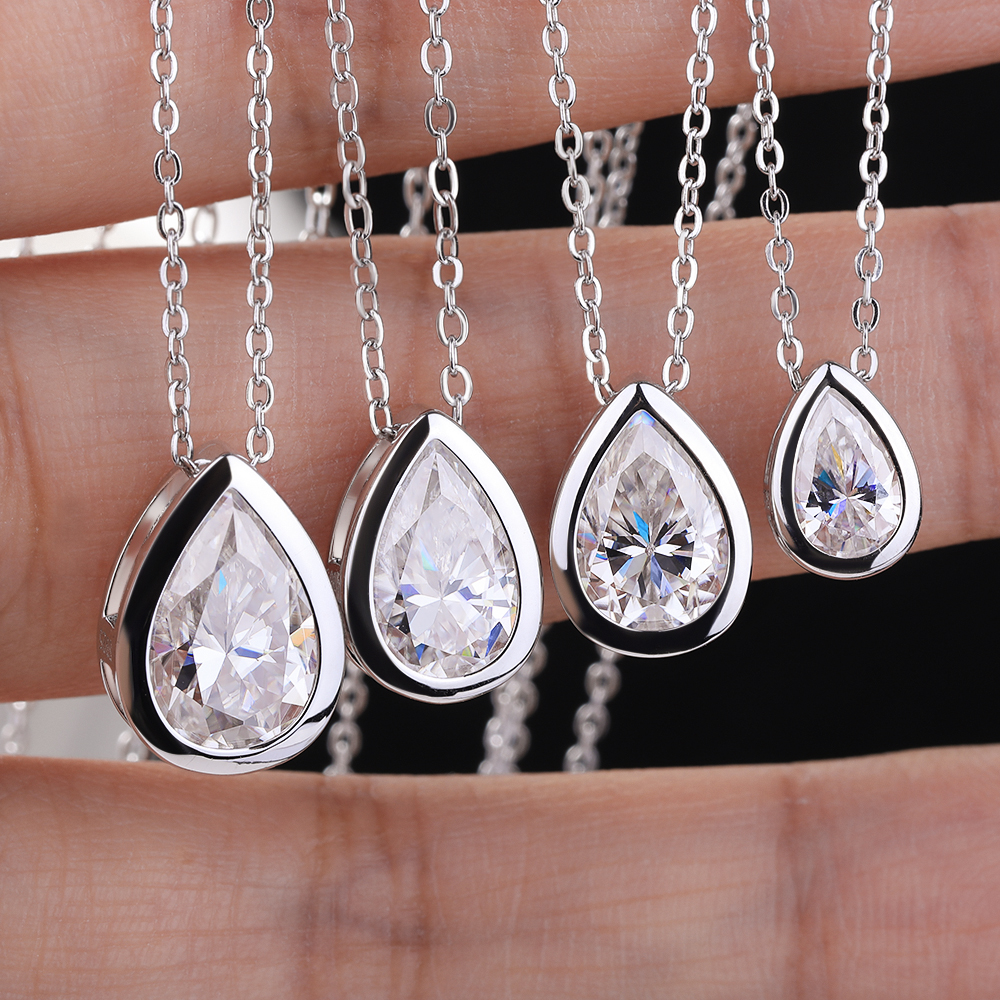 BXINY 4Carat Bezel Set WaterDr - Bezels Set Pendant のレビューと価格